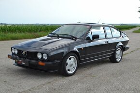 Alfa Romeo Alfetta GTV 2.0 - 4