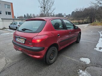 Peugeot 206 1,4 benzin 55 kw 550€ - 4