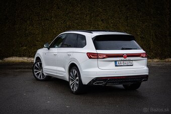 Touareg 3.0 TDI V6 286k R-Line, IQ Light, Pano, Vzduch, DPH - 4