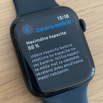 Apple Watch SE 44 mm 2022 - 4