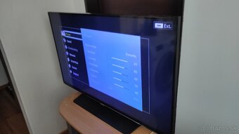 Samsung LED40 TV - 4