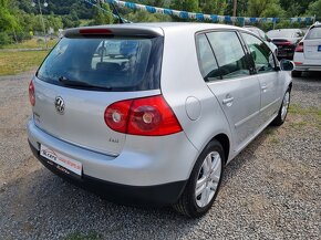 VW Golf r. 12/2008 1,9TDI 66 kW - 4