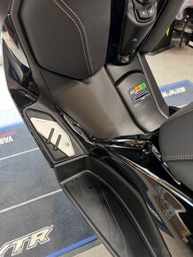 Yamaha Xmax 300 Tech Max - 4