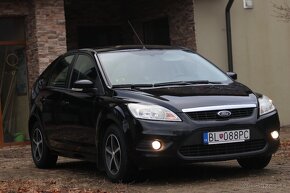 Predám Ford Focus 1,6i benzín - 4