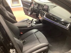 BMW 520d xDrive Sport Line, LED, NAVI, ŠPORT SEDADLÁ, ŤAŽNÉ - 4