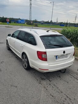 Škoda superb 3.6  V6 - 4