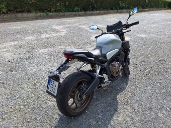 Honda CB650R - 4