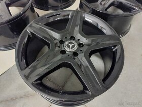 Mercedes Benz AMG 5x112 R20 9J X 20 - 4