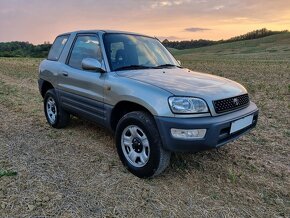 TOYOTA RAV4 2,0i ... 4x4 ... - 4