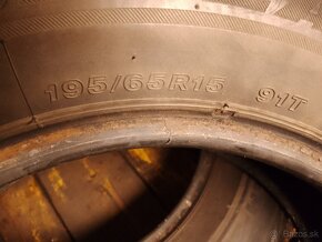 2x zimné pneumatiky 195/65 r 15 - 4