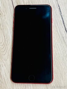 iphone 8 plus 64GB red product - 4