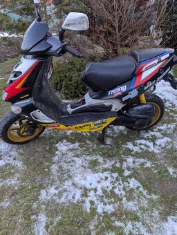 Aprilia SR 50 - 4