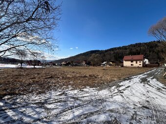 TRIOREALITY - Stavebný pozemok v centre Oščadnice - 1199 m2 - 4