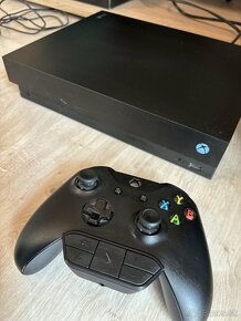 Xbox one X 1TB - 4