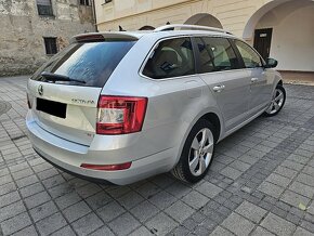 Škoda Octavia Combi 2.0 TDI M6 4x4 Elegance Navi Koža OrigKM - 4