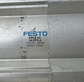 VZDUCHOVE PIESTY FESTO/SCM 10 RÔZNYCH MODELOV - 4