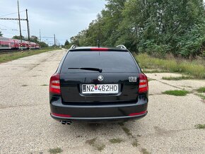 ŠKODA OCTAVIA RS 2.0TDI - 4