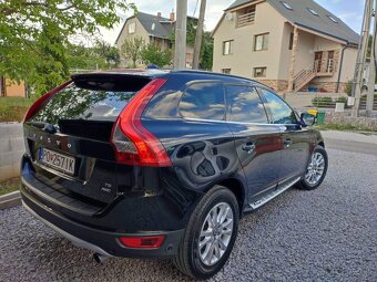 Volvo XC60 T6 - 4