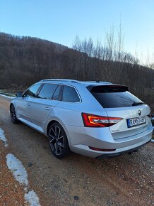 Skoda Superb 1.6tdi 88kw.r 2017 - 4