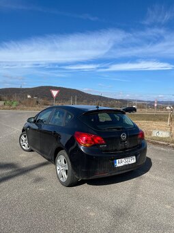 Opel Astra 1,6 benzin automat - 4