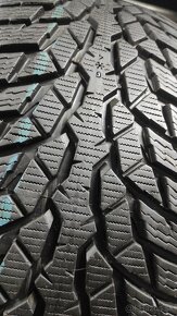 Nokian 225/50r18 zimné - 4