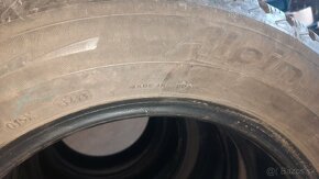 Michelin zimušne 195/65 R15 - 4