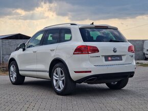 Volkswagen Touareg 3,0 TDI 180KW BUSINESS - 4