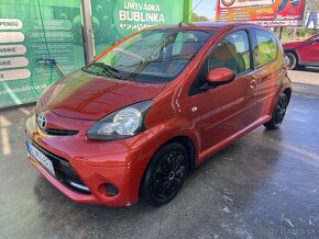 Toyota Aygo 2012 1.0 na predaj - 4