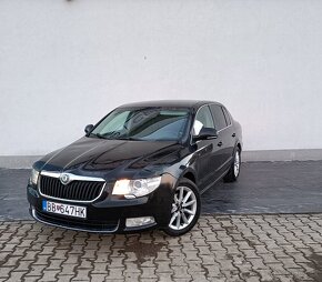 Škoda Superb 2012 CR - 4