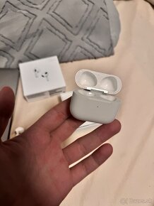 Airpods 3. generácie - 4