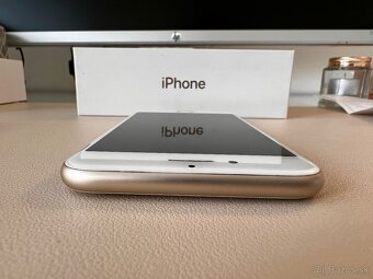 iPhone 7 128GB Gold - 4