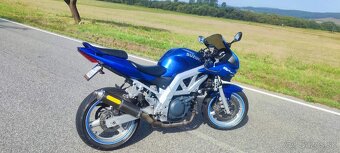 Suzuki SV650S - 4