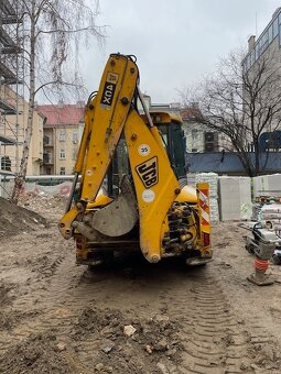 JCB-4cx - 4