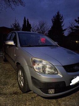 KIA RIO 1.4 benzín - 4