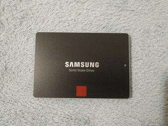 Samsung SSD 850 Pro 512GB - 4