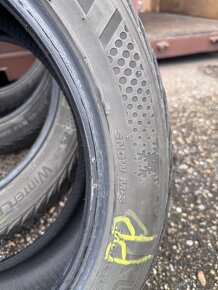 Predám zimné pneumatiky Kumho 235/45 R18 - 4