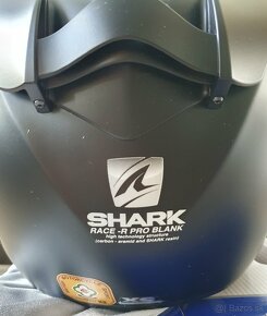 Prilba na motorku SHARK RACE-R Pro Carbon Black XS - 4