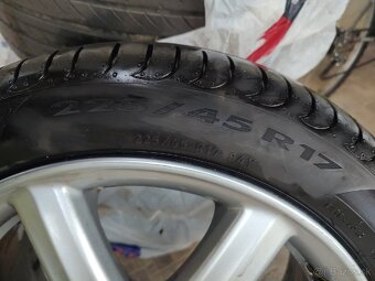 Pirelli Powergy 225/45 R17 94Y
+ Elektróny 
 - 4