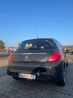 Peugeot 308 - 4