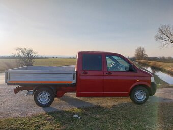 Predam  VW Transporter T5 Valnik 6miest 1,9tdi 77kw ťažné - 4