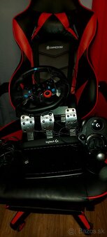 Logitech G29 + Logitech Driving Force Shifter - 4