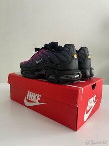 Nike Air Max Plus - Pink Black Gradient - 4