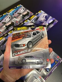 Hot Wheels Modern Classics - 4