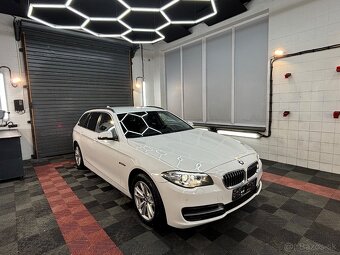 BMW Rad 5 Touring 525d xDrive Komfortsitze - 4