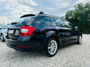 Škoda Octavia Combi 2.0 TDI Style DSG - 4