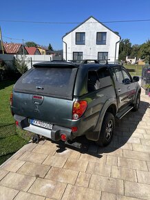 Mitsubishi L200 2.5 4WD - 4