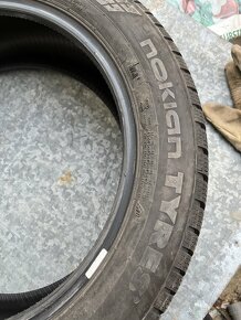 Predam 4ks pneu Nokian WR Snowproof P 205/55 R17 95 V Zimné - 4