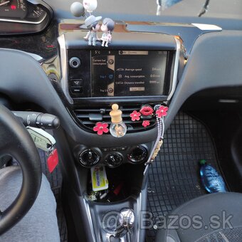 Predám vymením Peugeot 208 1.4Hdi automat - 4