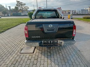 Nissan Navara DoubleCab 2.5 dCi SE 11/2015 - 4