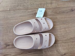 Crocs classic sandal shiitake W9 40/41 - 4